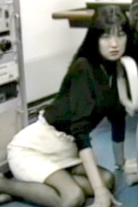 AV女優、SM女優　美人M女　小山瞳の着衣プロフィール画像。