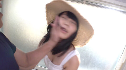 ビンタビンタビンタ 激しく 往復ビンタ されて SM調教される マゾ女 ちな。