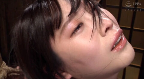 泣き顔 SM画像 エロ AV画像 〜 葉月桃 ｜ 串刺し拷問 ｜ GTJ 071