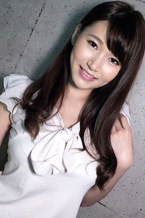 三原ほのか（ みはらほのか ）挑発 着衣 プロフィール 画像